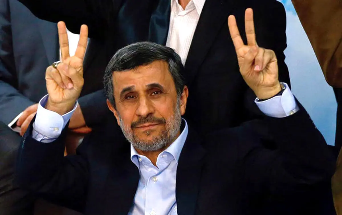 احمدی‌نژاد: رنگ موهایم با ترامپ فرق می‌کند، مثل او هم پولدار نیستم/برنامه‌ای برای ریاست جمهوری ندارم اما تابع مردم هستم