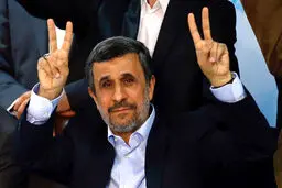 احمدی‌نژاد: رنگ موهایم با ترامپ فرق می‌کند، مثل او هم پولدار نیستم/برنامه‌ای برای ریاست جمهوری ندارم اما تابع مردم هستم
