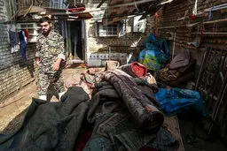 تصاویر / کمک رسانی به مناطق سیل زده در خوزستان