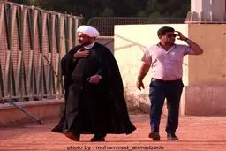 عکس: این نماینده مجلس روحانی از ورود به ورزشگاه محروم شد