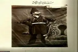 اولین سلفی تاریخ ایران توسط ناصرالدین شاه/عکس