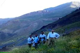 کوهنوردی علی لاریجانی در لاریجان/ عکس
