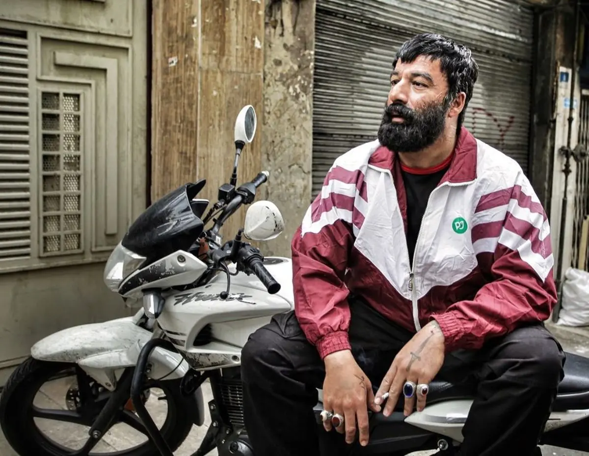 عکسی دیدنی از امیر آقایی در فیلم اکران نشده اش