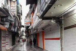 تهران از شنبه در وضعیت نارنجی کرونا؛ کدام مشاغل باز و وضعیت تردد چگونه است؟