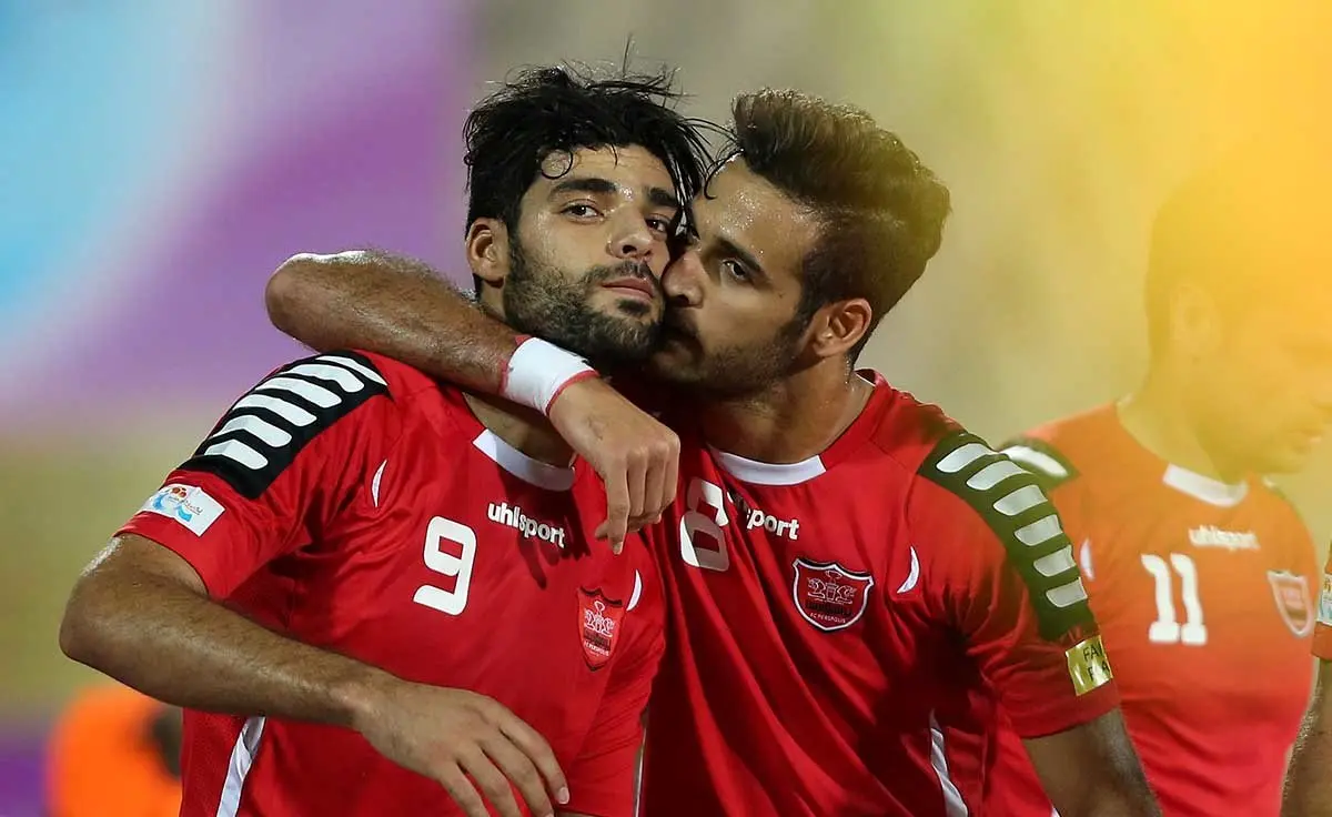 ورود رسمی پرسپولیس به صف مدعیان با درخشش طارمی/استقلال خوزستان قهرمان نیم فصل شد