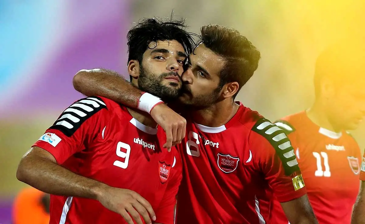 ورود رسمی پرسپولیس به صف مدعیان با درخشش طارمی/استقلال خوزستان قهرمان نیم فصل شد