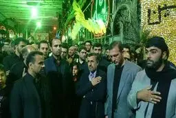 سوگواری احمدی‌نژاد در یکی از هیئت‌های تهران/تصاویر