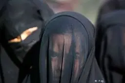 تعداد زنان ایزدی که داعش به بردگی برد + عکس