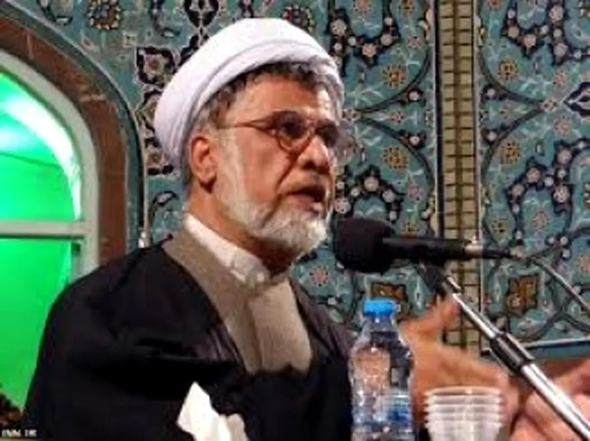 انتقاد از عملکرد صداوسیما در اغتشاشات اخیر /فاضل میبدی: هیچ مشکلی در کف خیابان حل نمی شود /رییس جمهور با صدور بیانیه، وحدت ملی ایجاد کنند /معیشت فقط بخشی از مشکلات مردم است /تخریب اموال عمومی و رفتارهای خشونت آمیز باعث دوقطبی شدن جامعه می شود