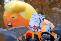 تظاهرات علیه ترامپ در پاریس / تصاویر