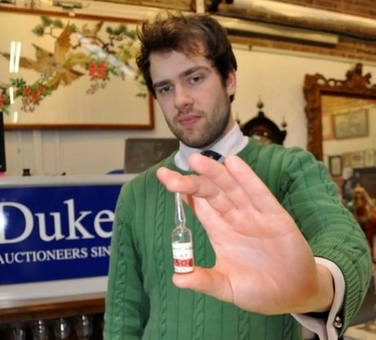 حراج چند قطره خون چرچیل در لندن