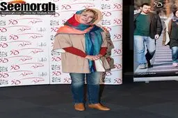 تیپ جدید آنا نعمتی، نازنین بیانی و مرجانه گلچین در اکران خصوصی متولد 65
