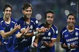 شادی پس از گل استقلالی‌ها/عکس