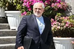 پاسخ ظریف به شریعتمداری: اکنون چه کسی باید عذرخواهی کند؟