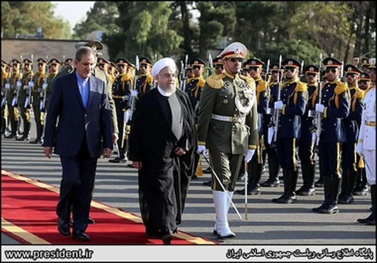 روایت تصویری از بدرقه روحانی در عزیمت به ویتنام