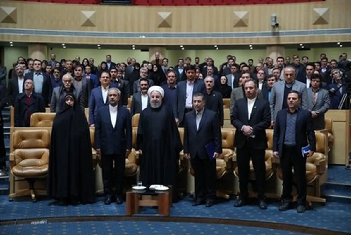 حواشی حضور روحانی در نشست جامعه نظارت و بازرسی/تصاویر