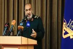 سرلشکر سلامی: باید قلمرو اقتدارمان را از منطقه به جهان گسترش دهیم