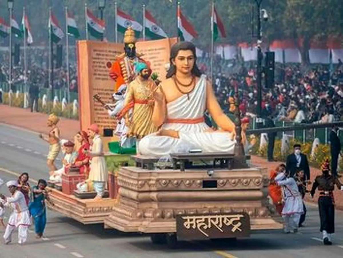 رژه عجیب و غریب روز ملی هند در شهر دهلی+عکس‌ها