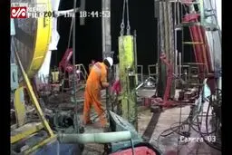 ببینید: حادثه در دکل نفتی
