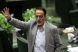 ادعای کریمی قدوسی: در ارتباط با آمدنیوز، دستگیری‌هایی در نهاد ریاست جمهوری صورت گرفته / نقش حسام الدین آشنا در این ماجرا باید مورد توجه قرار گیرد