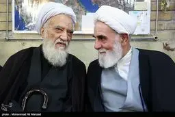 ناطق نوری در مراسم تشییع حجت الاسلام شجونی/عکس