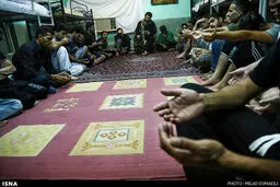 مراسم عزاداری حسینی در کمپ ترک اعتیاد/تصاویر