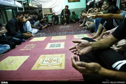 مراسم عزاداری حسینی در کمپ ترک اعتیاد/تصاویر