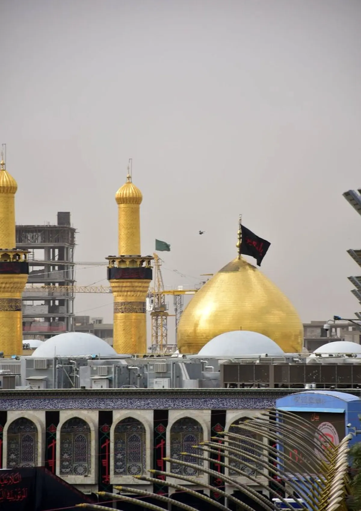 تصاویری زیبا از عکاسی پشت بام حرم حضرت عباس (ع)