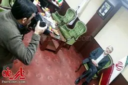 ژست انتخاباتی حدادعادل/عکس