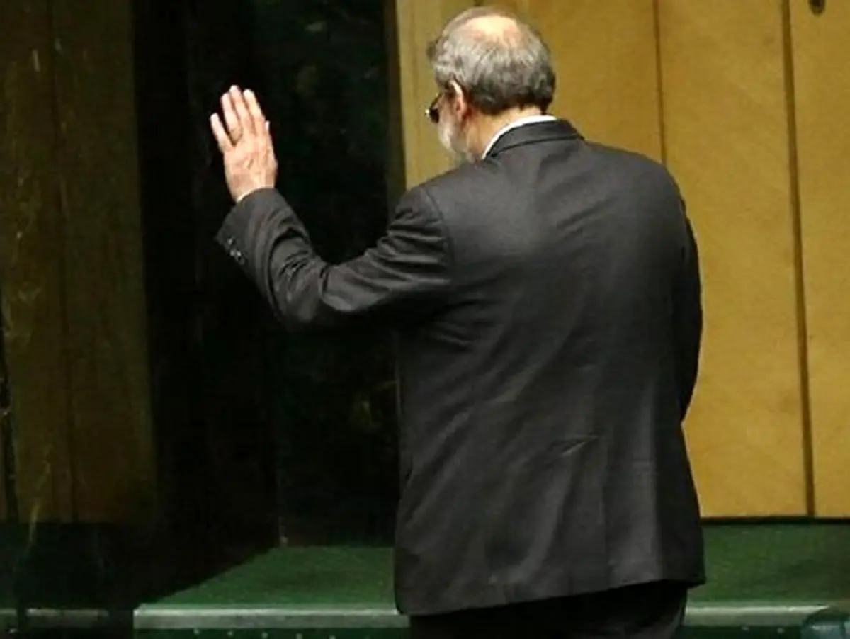 العربی الجدید: «خطبه وداع» لاریجانی در وضعیت حساس کشور / اصولگرایان تندرو مشغول شادمانی، اصلاح‌طلبان تحت فشار افکار عمومی