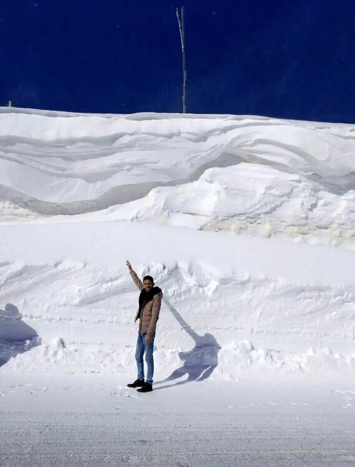 ارتفاع 5 متری برف در چهارمحال و بختیاری!/ عکس