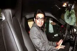 يادداشت فرزاد حسني در شب تولدش