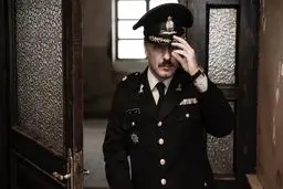 تیپ جذاب نوید محمدزاده در فیلم سرخپوست را ببینید + عکس