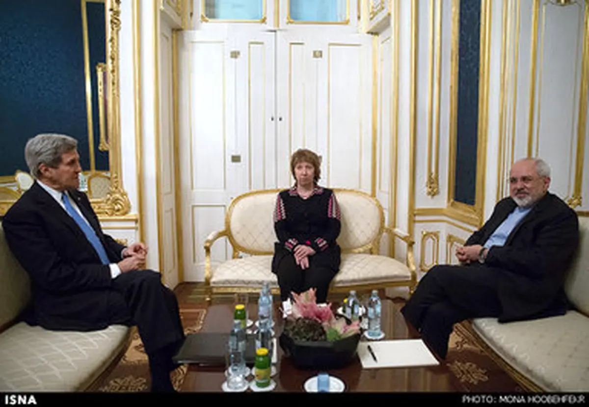 حاشیه‌های تصویری دیدار سه جانبه وزرای امور خارجه ایران ، آمریکا و کاترین اشتون