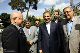 حواشی حضور جهانگیری و وزیر ارشاد در تالار وحدت/تصاویر