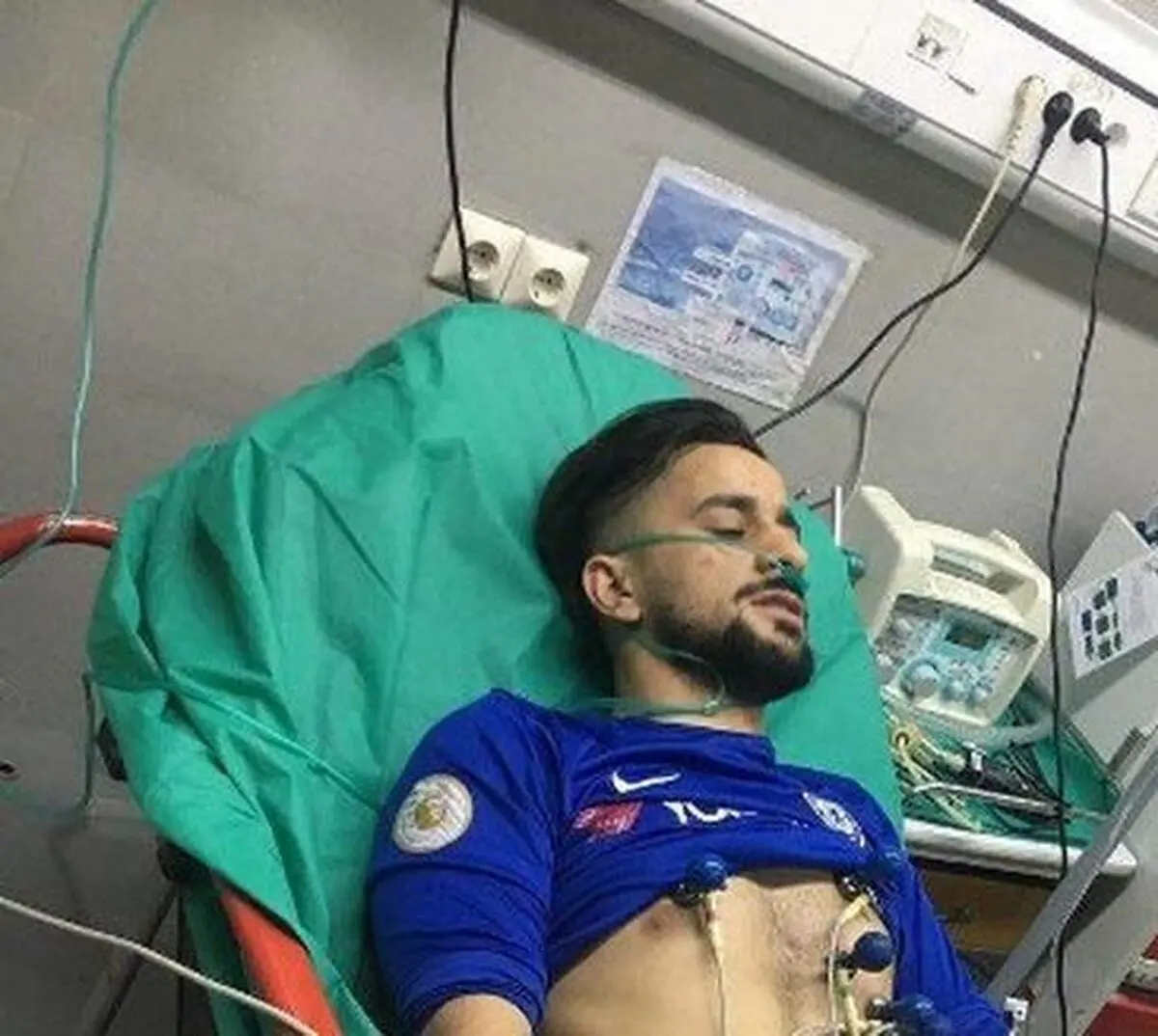 فوتباليست مشهور در بخش CCU بستری شد /عكس