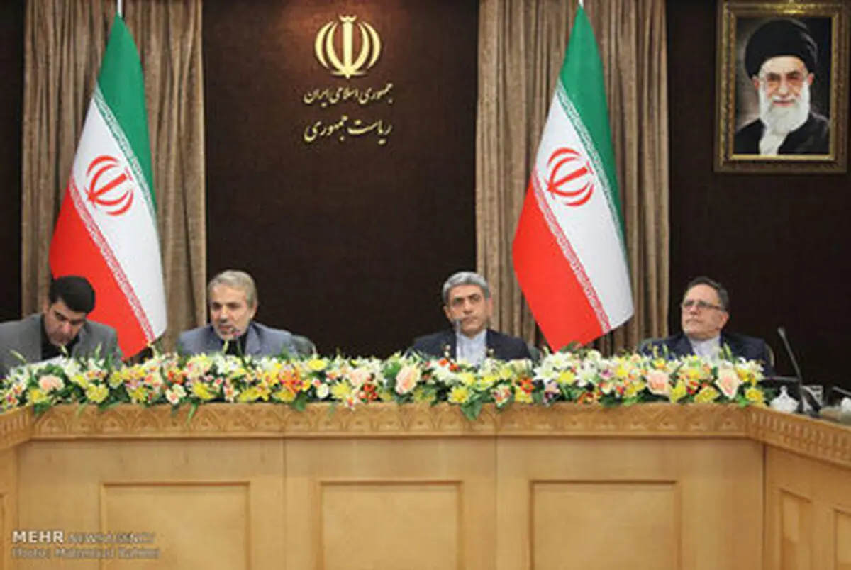 نشست خبری سه عضو اقتصادی دولت/تصاویر