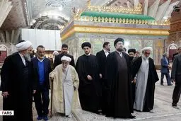 عکس: حضور خمینی جوان در  مراسم تجدید میثاق اعضای مجلس خبرگان با آرمان های امام (ره)