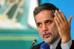 نقوی حسینی:کشور را قرنطینه کنید/ برای مقابله با کرونا نیاز به معجزه نداریم