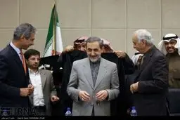 هدیه کویتی ها به ولایتی/ تصاویر