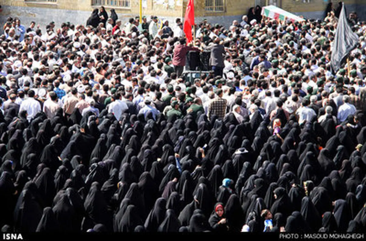 تشییع باشکوه یک شهید گمنام