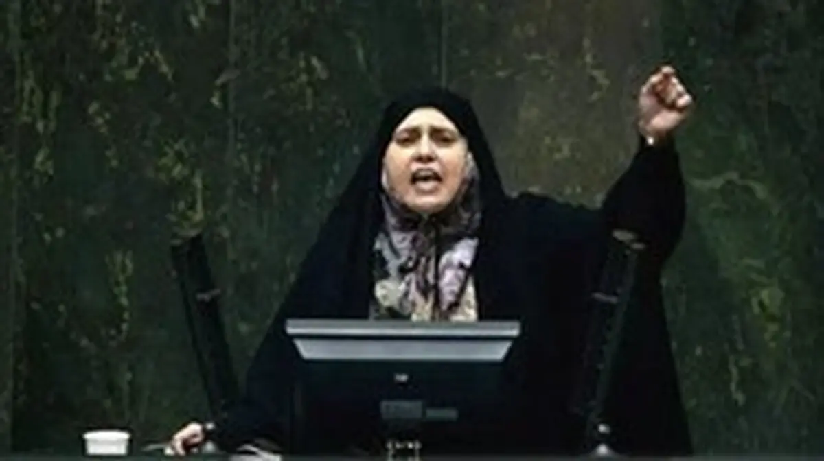 درگیری در مجلس بر سر آخرین نطق پروانه سلحشوری/ نماینده جبهه پایداری: به جهنم که ثبت نام نکرده!