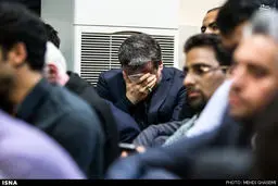 اشک‌های عراقچی در مراسم شب قدر/عکس