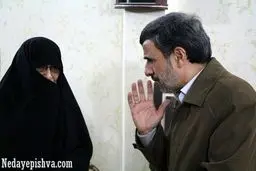 عیادت احمدی‌نژاد از مادر شهیدان جنیدی/ عکس