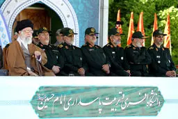 رهبر انقلاب اسلامی: در انتخابات باید امنیت کشور به‌صورت کامل محفوظ بماند/هرکسی تخطی کند بداند سیلی خواهد خورد