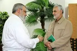 عکس متفاوت از دیدار اخیر سردار سلیمانی و سیدحسن نصرالله