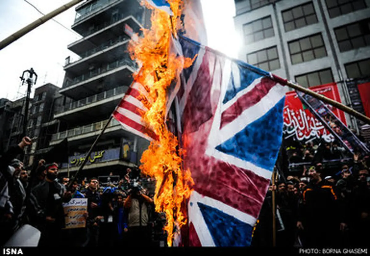 حاشیه‌های تصویری راهپیمایی روز 13 آبان