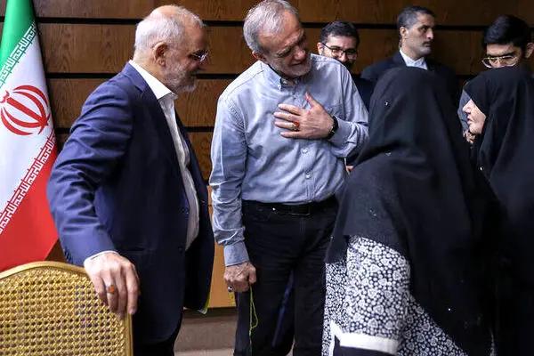 پزشکیان : باید خدمتگزار مردم باشیم چه موافق چه مخالف