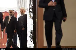 همراهان روحانی در دیدار با معلمان/ عکس