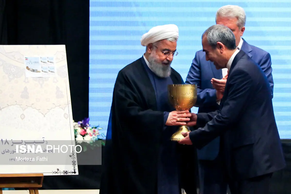 تصاویری از مراسم افتتاح رسمی تبریز 2018 با حضور رئیس جمهور
